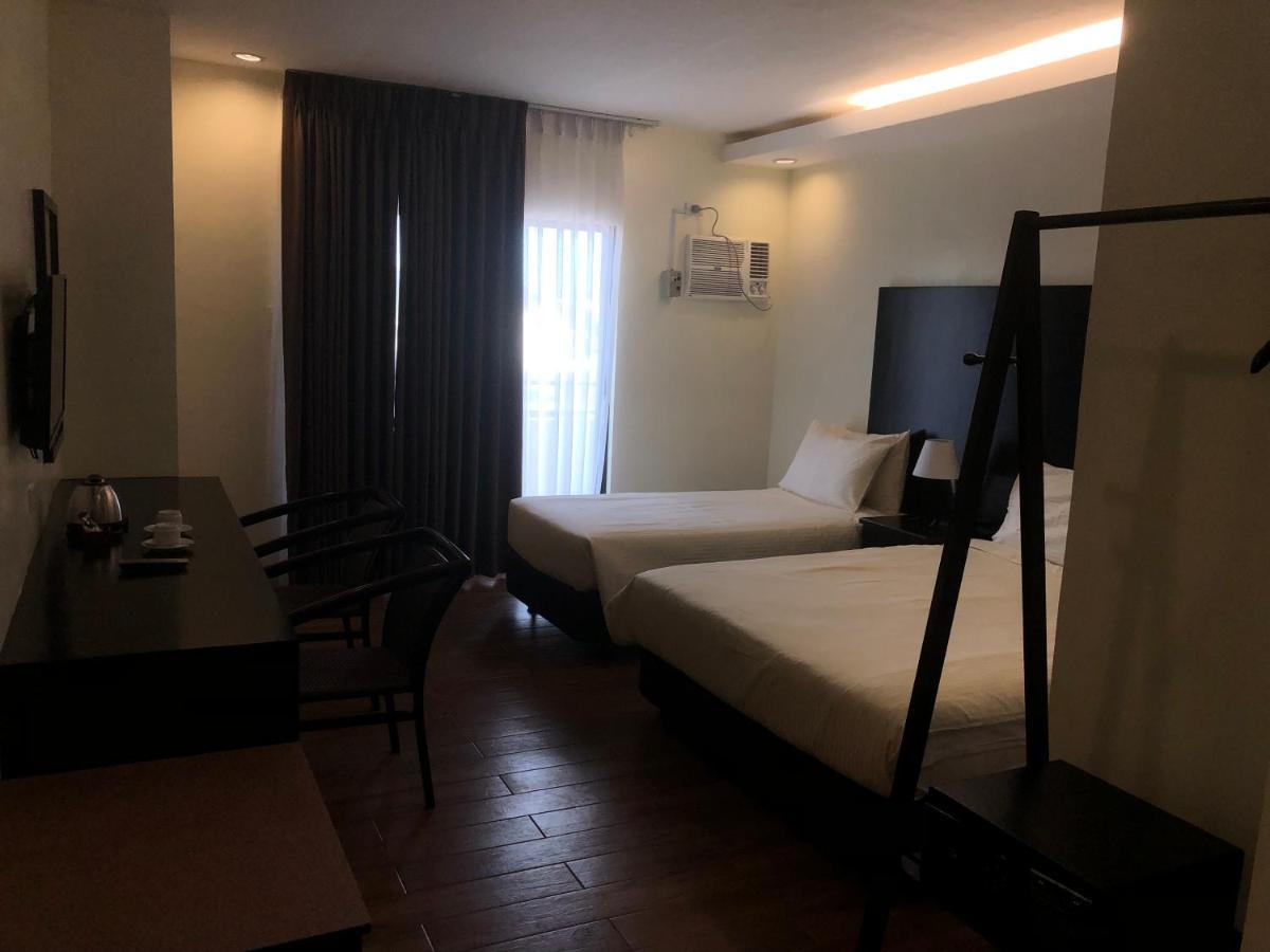 Pina Suites Ormoc Luaran gambar
