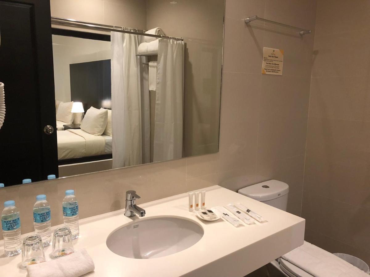 Pina Suites Ormoc Luaran gambar
